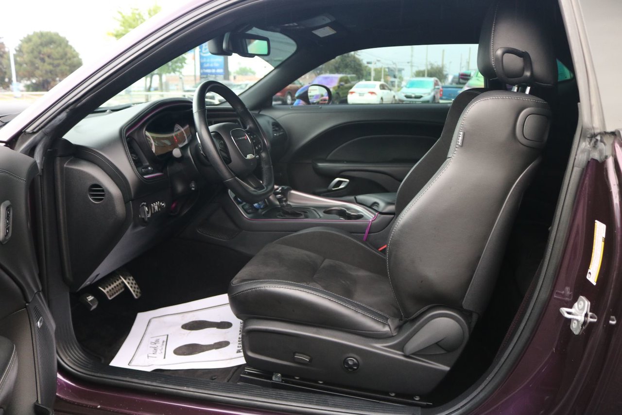 2021 Dodge Challenger - Image 14