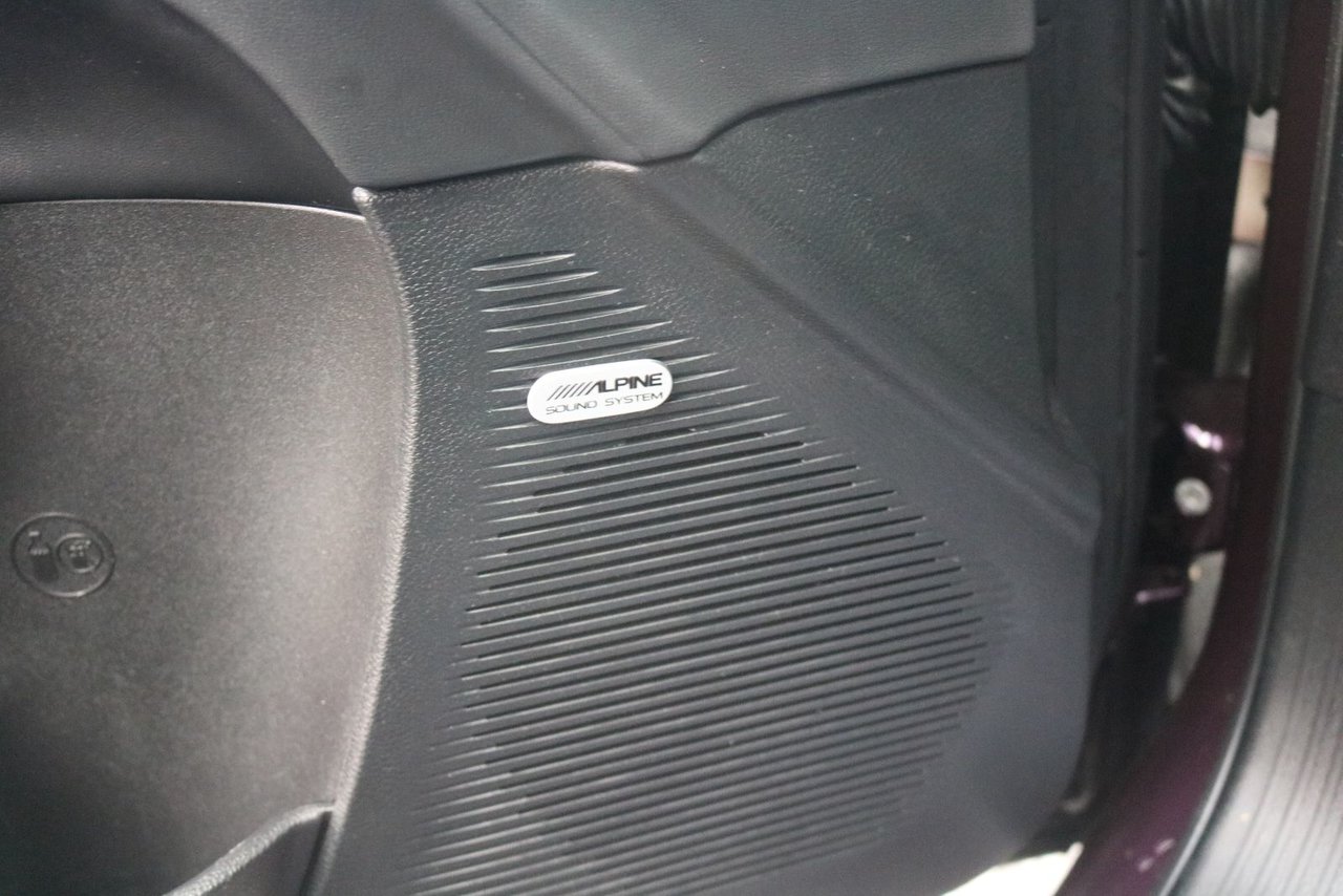 2021 Dodge Challenger - Image 22