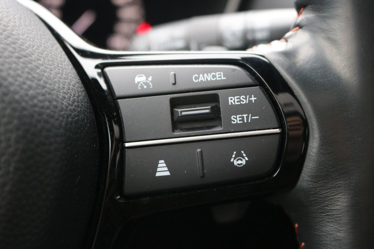 2023 Honda CR-V Hybrid - Image 18