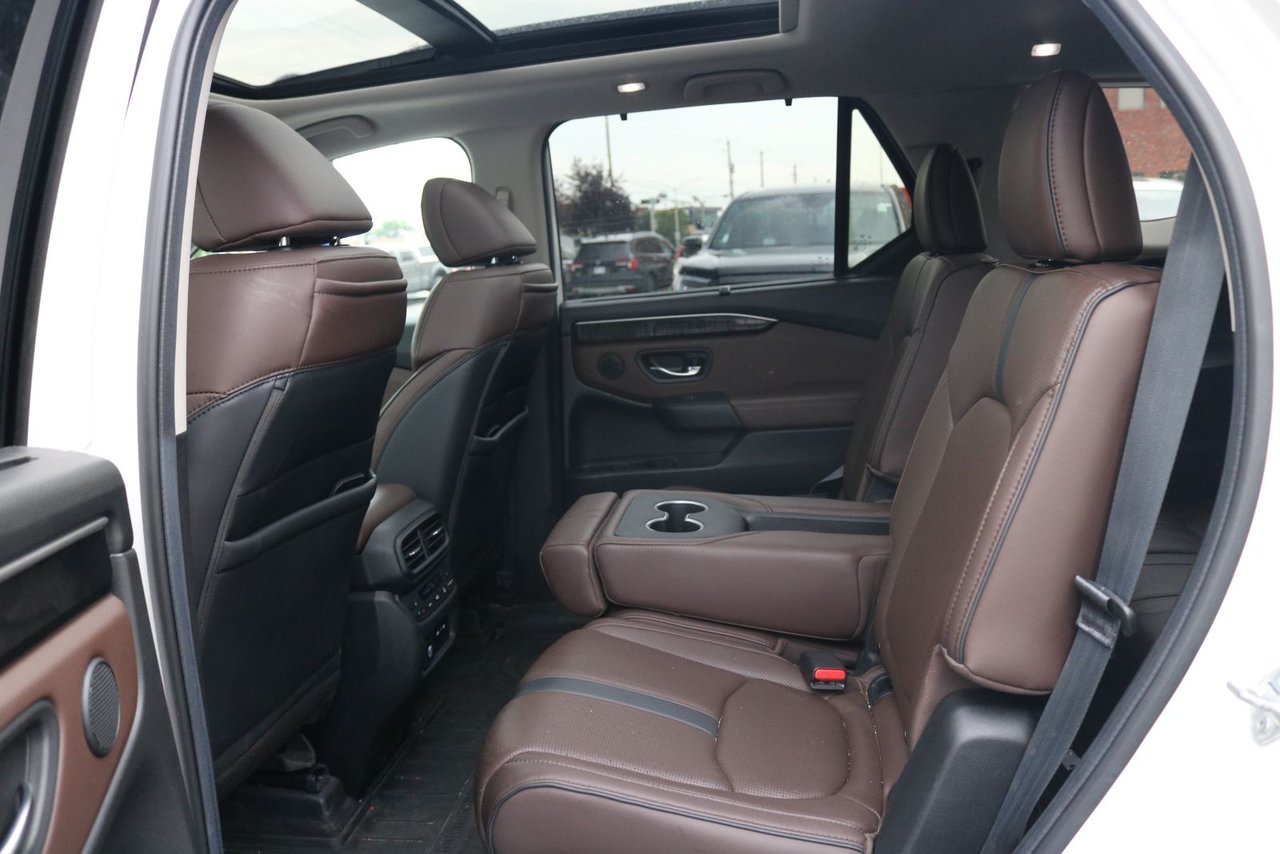 2025 Honda Pilot - Image 8