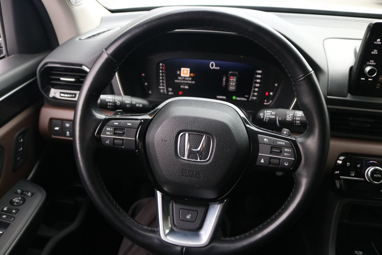 2025 Honda Pilot - Image 12