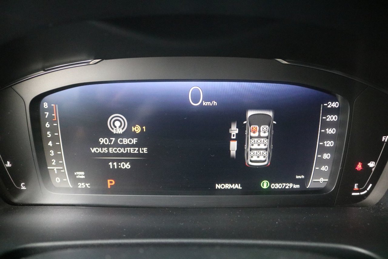2025 Honda Pilot - Image 13