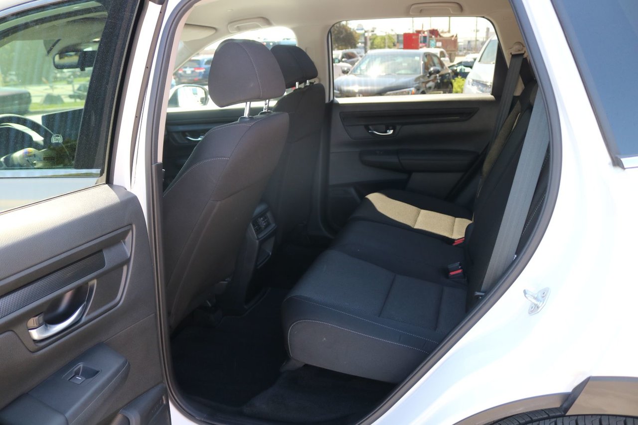2025 Honda CR-V - Image 8
