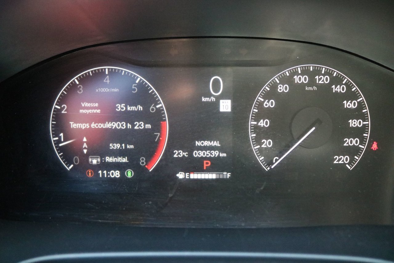 2025 Honda CR-V - Image 11
