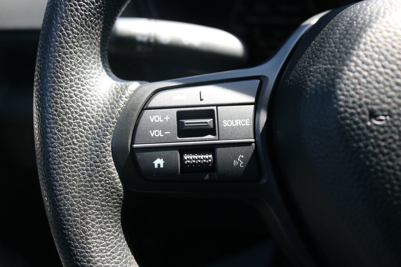 2025 Honda CR-V - Image 12