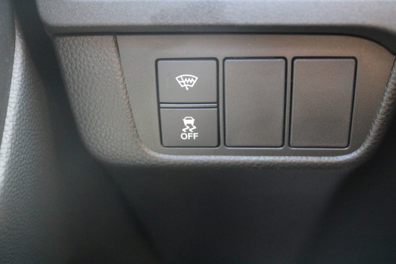 2025 Honda CR-V - Image 13