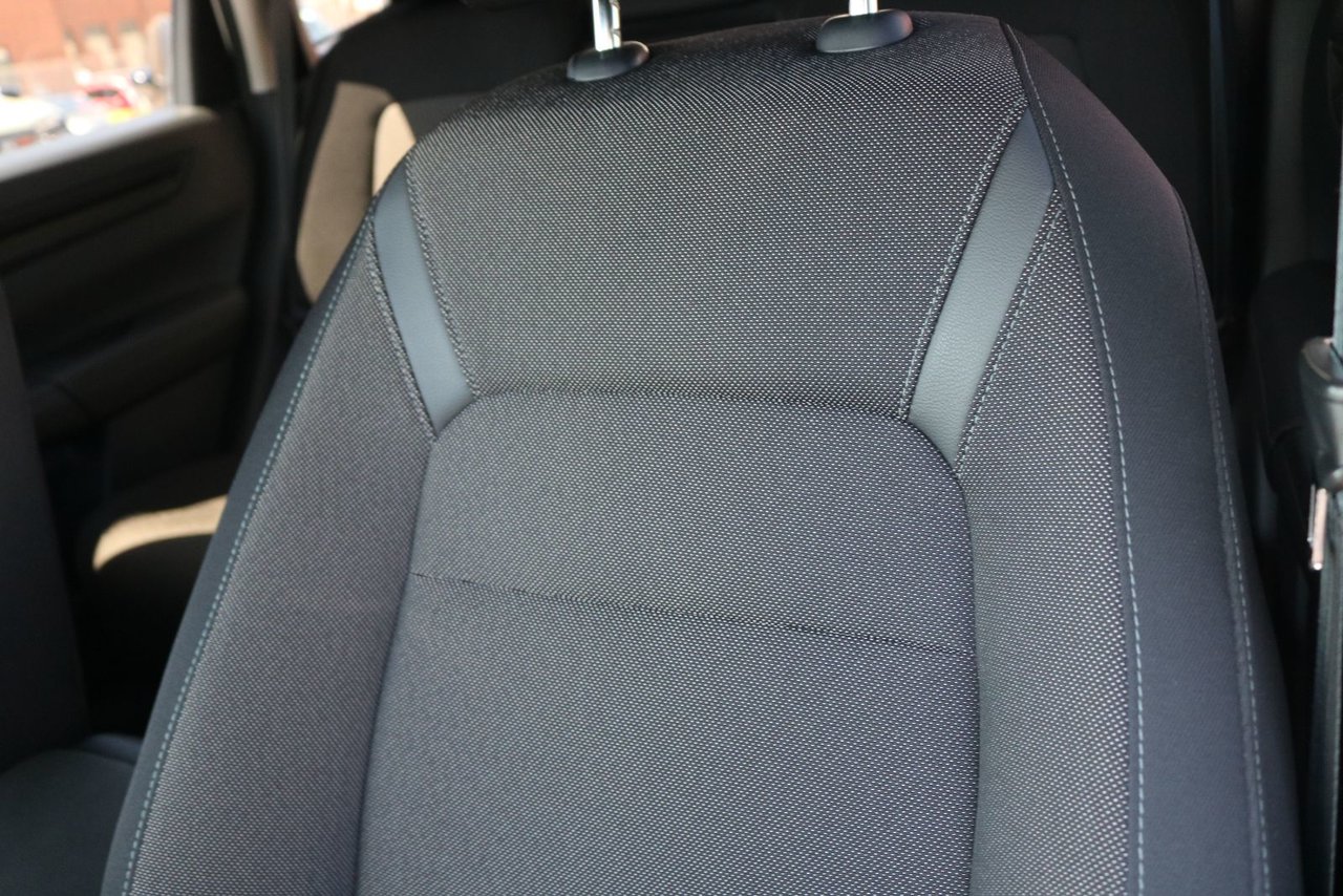 2025 Honda CR-V - Image 20