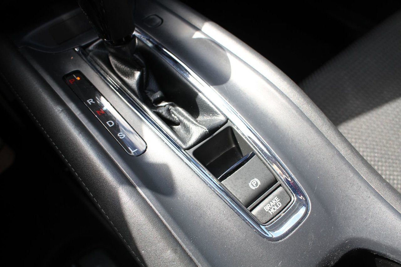 2022 Honda HR-V - Image 14