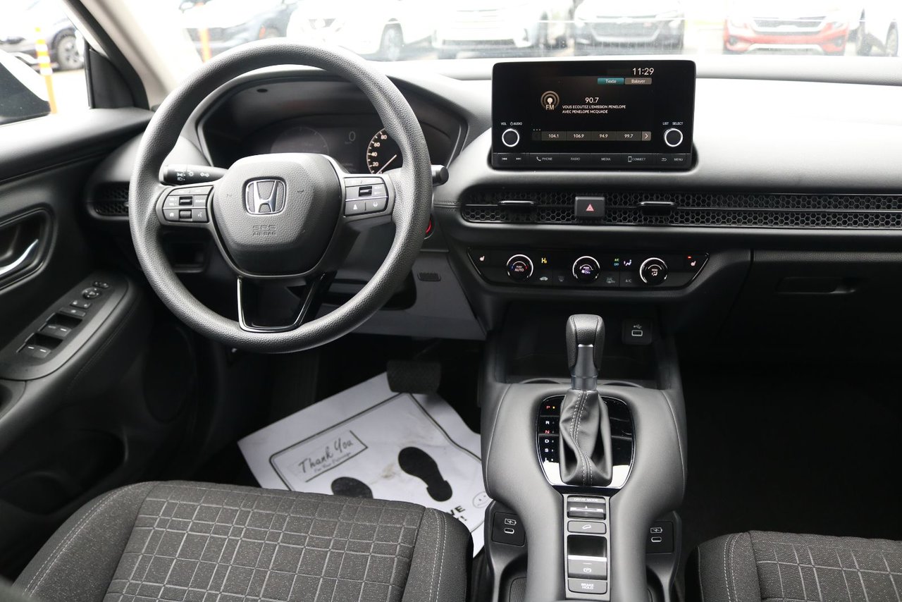 2025 Honda HR-V - Image 9