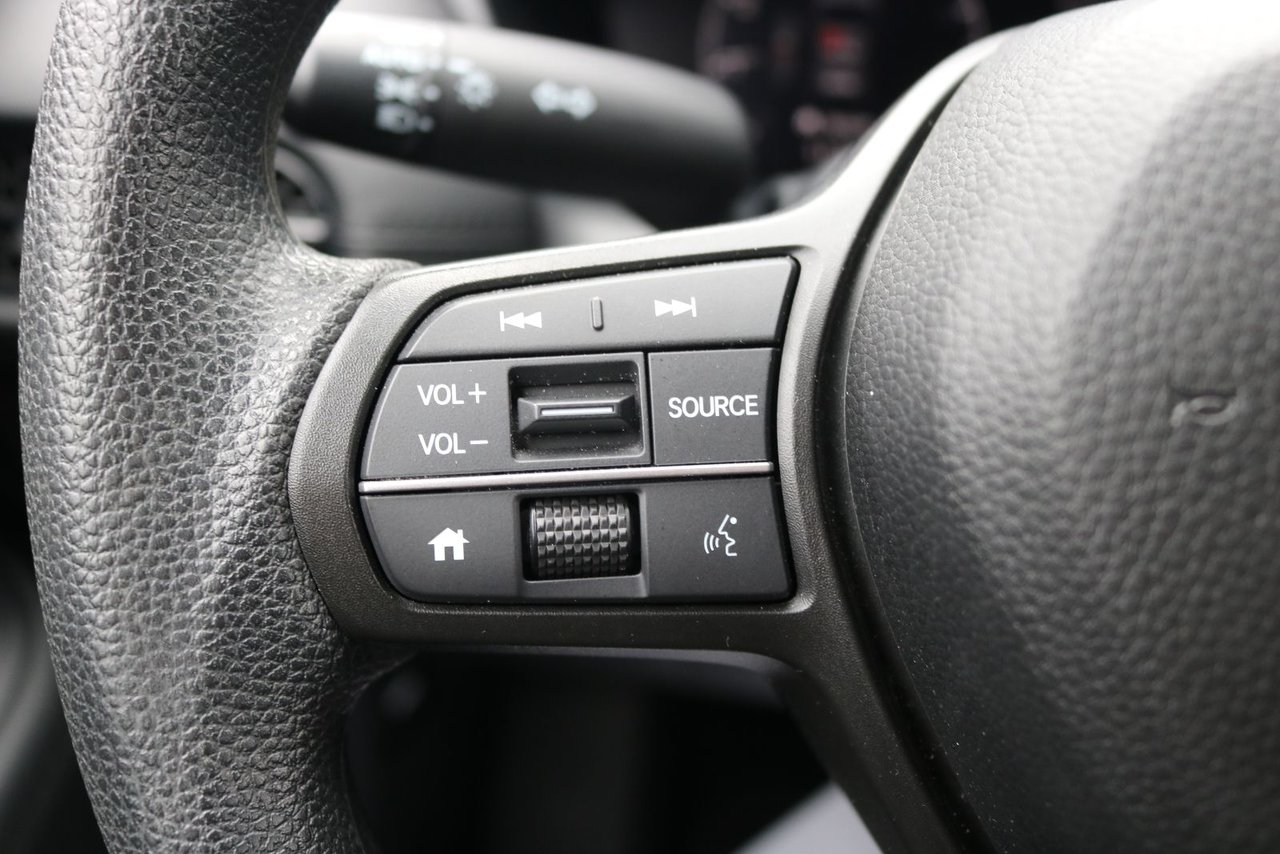 2025 Honda HR-V - Image 12