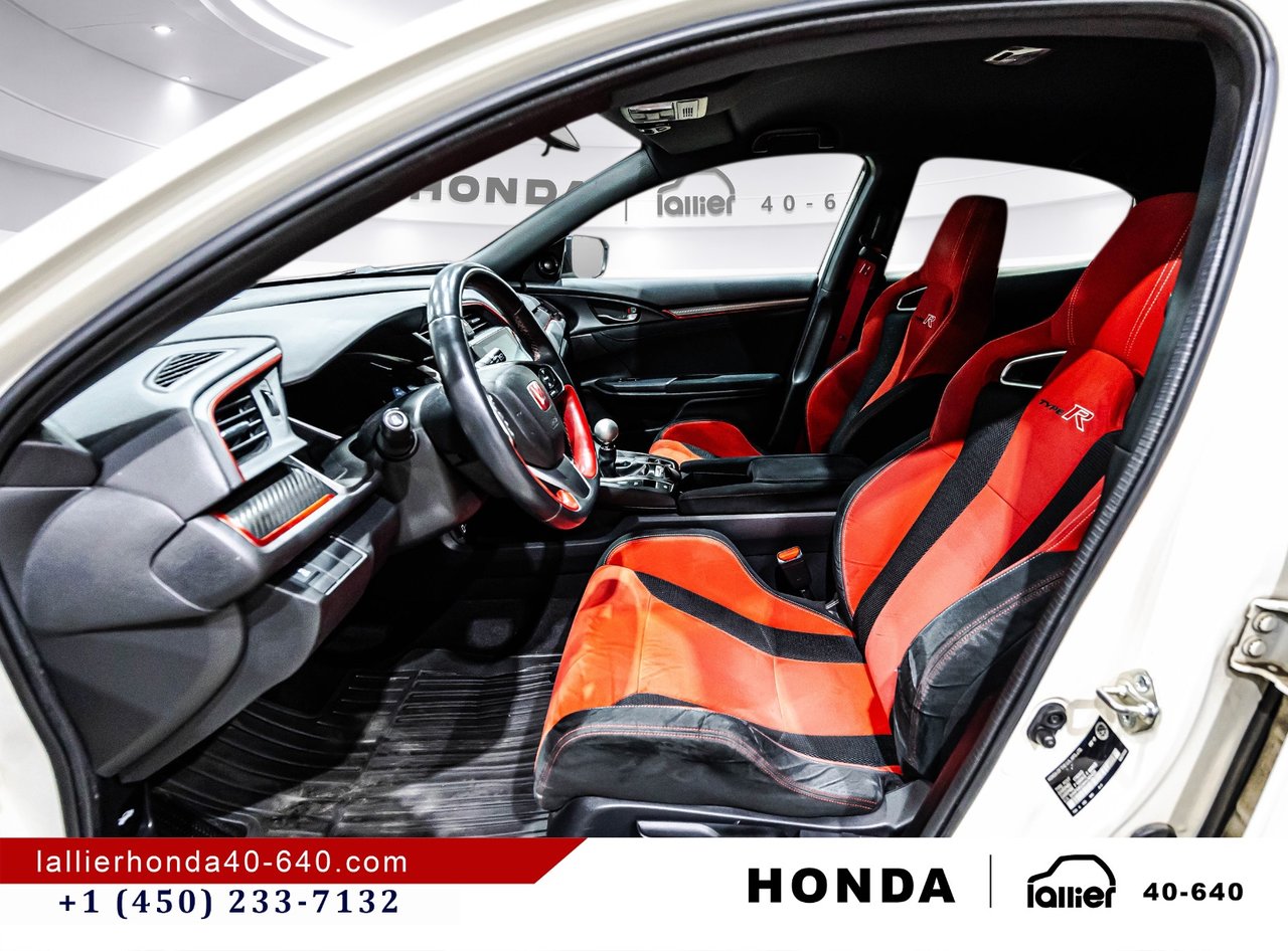 2017 Honda Civic Type R - Image 19