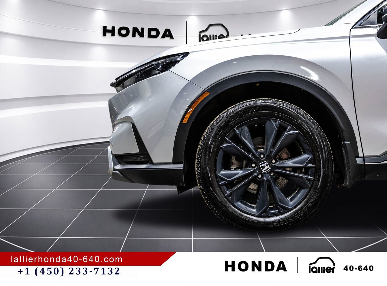 2023 Honda CR-V Hybrid - Image 10