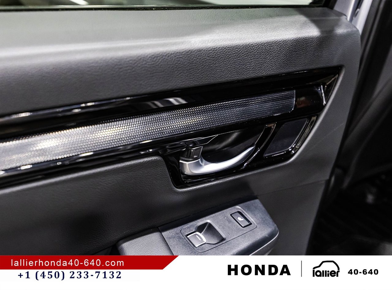 2023 Honda CR-V Hybrid - Image 12