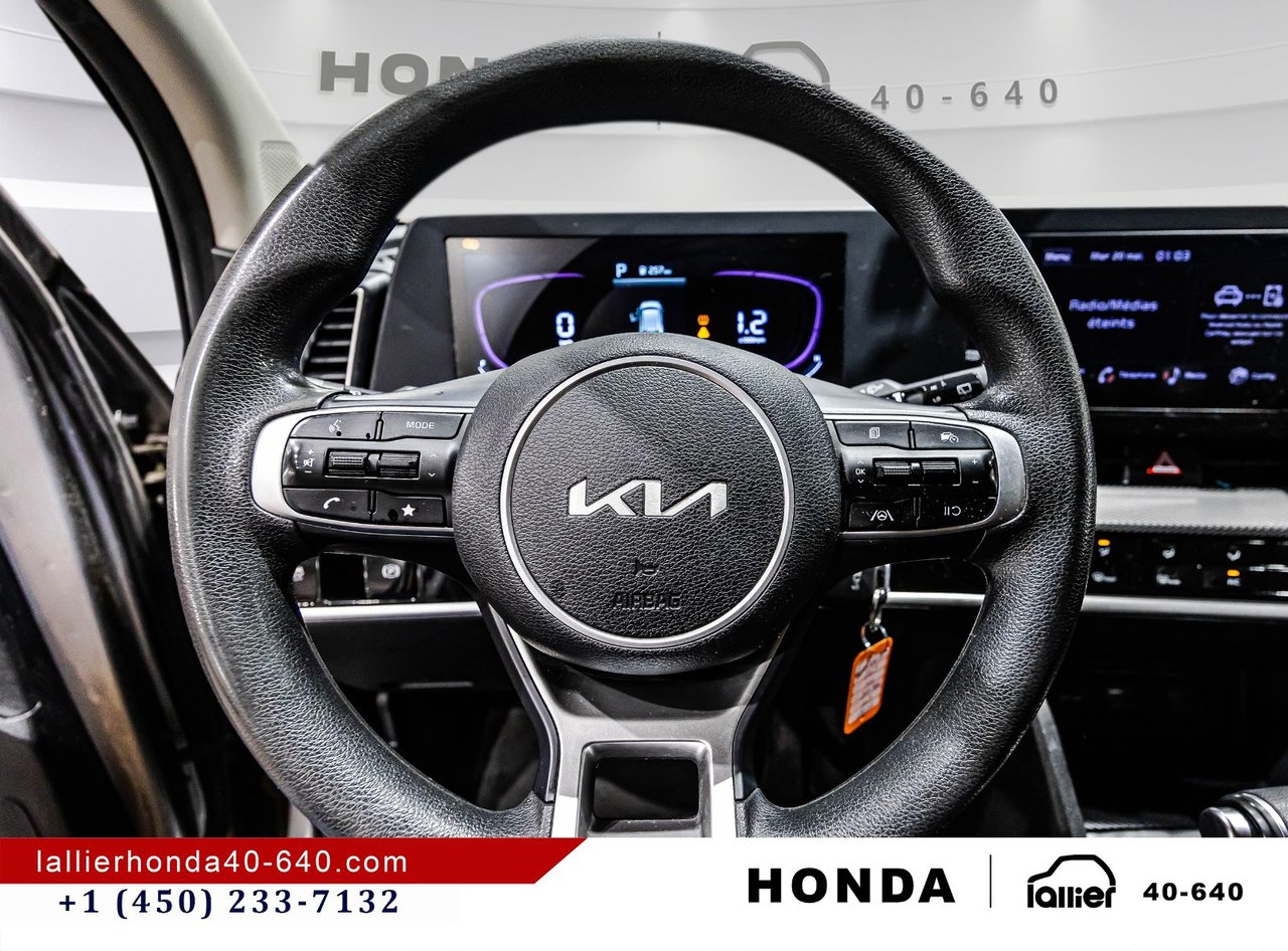 2023 Kia Sportage - Image 21