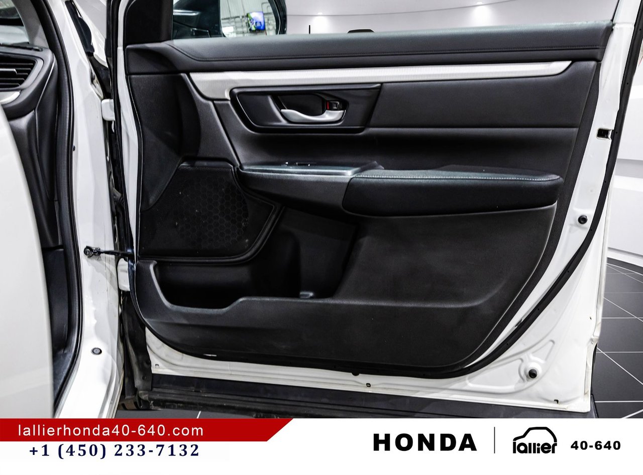 2019 Honda CR-V - Image 16