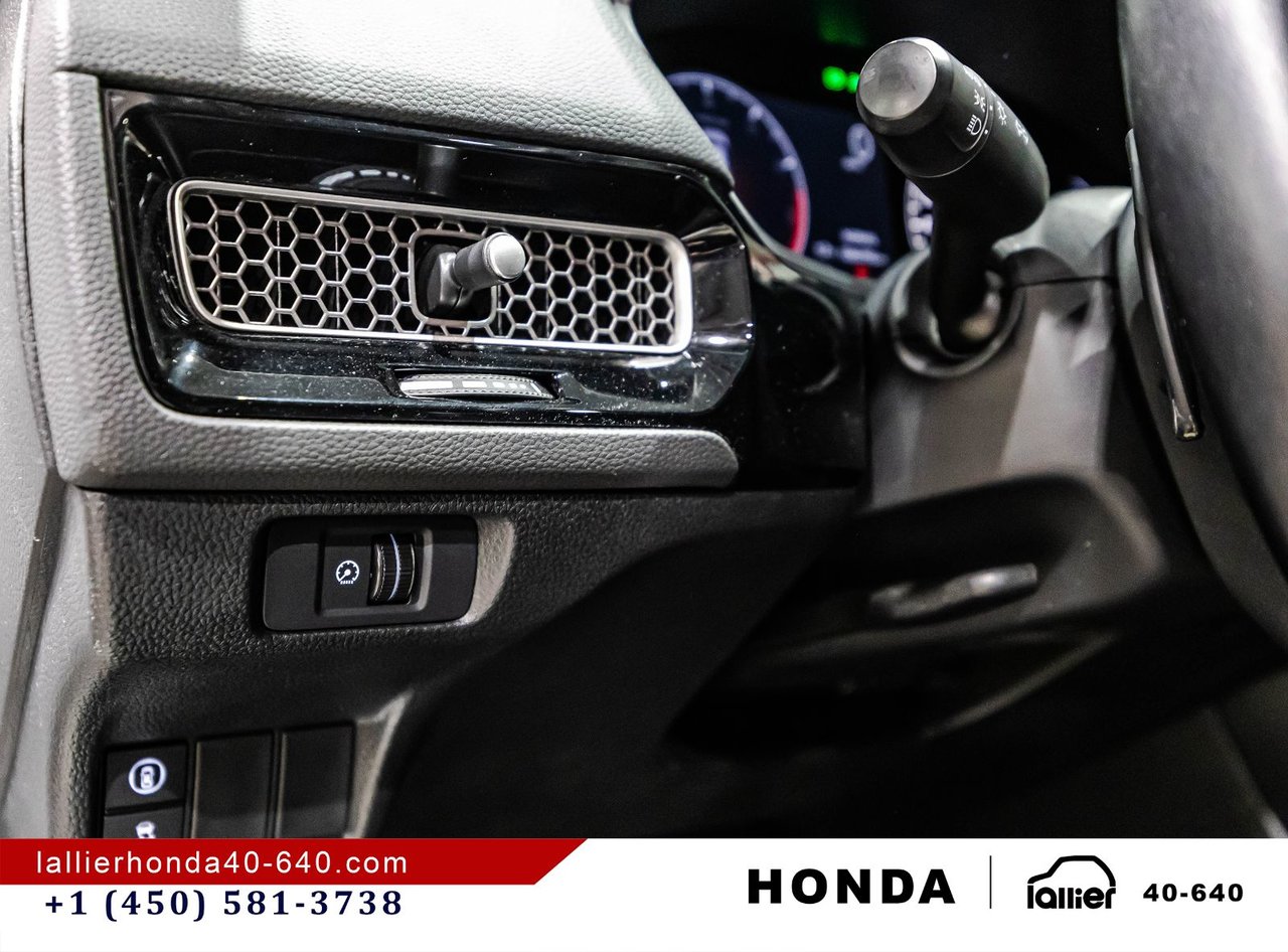 2023 Honda Civic Hatchback - Image 21