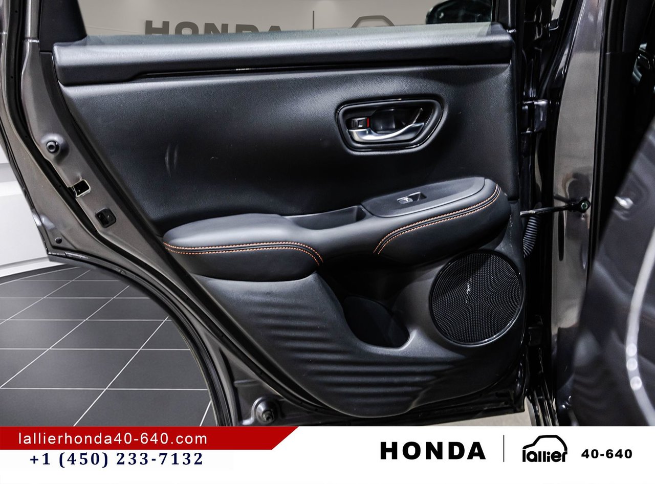 2025 Honda HR-V - Image 12