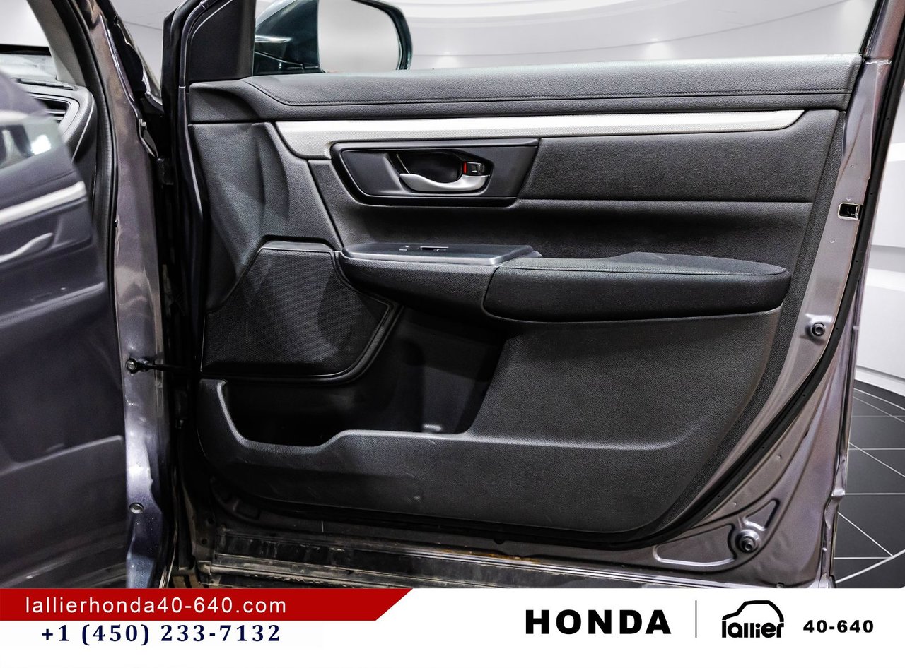 2019 Honda CR-V - Image 16