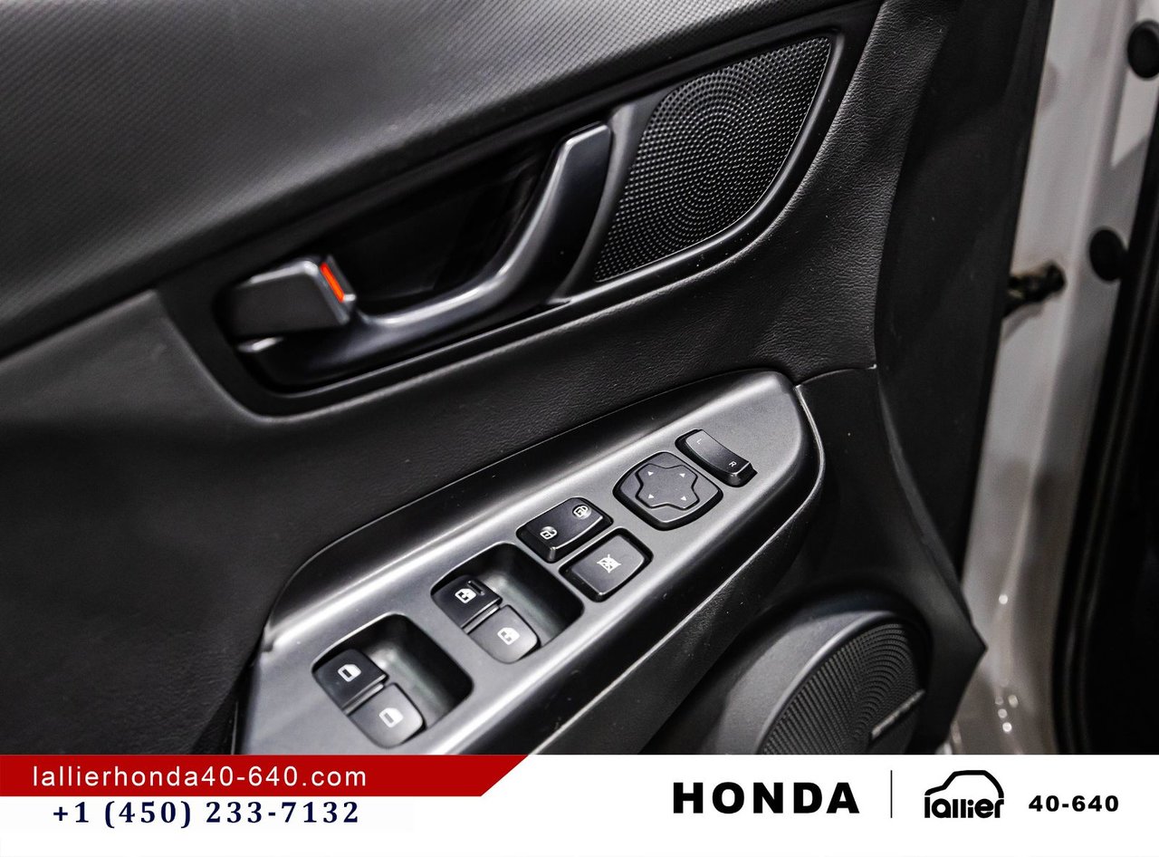 2022 Hyundai Kona N - Image 12