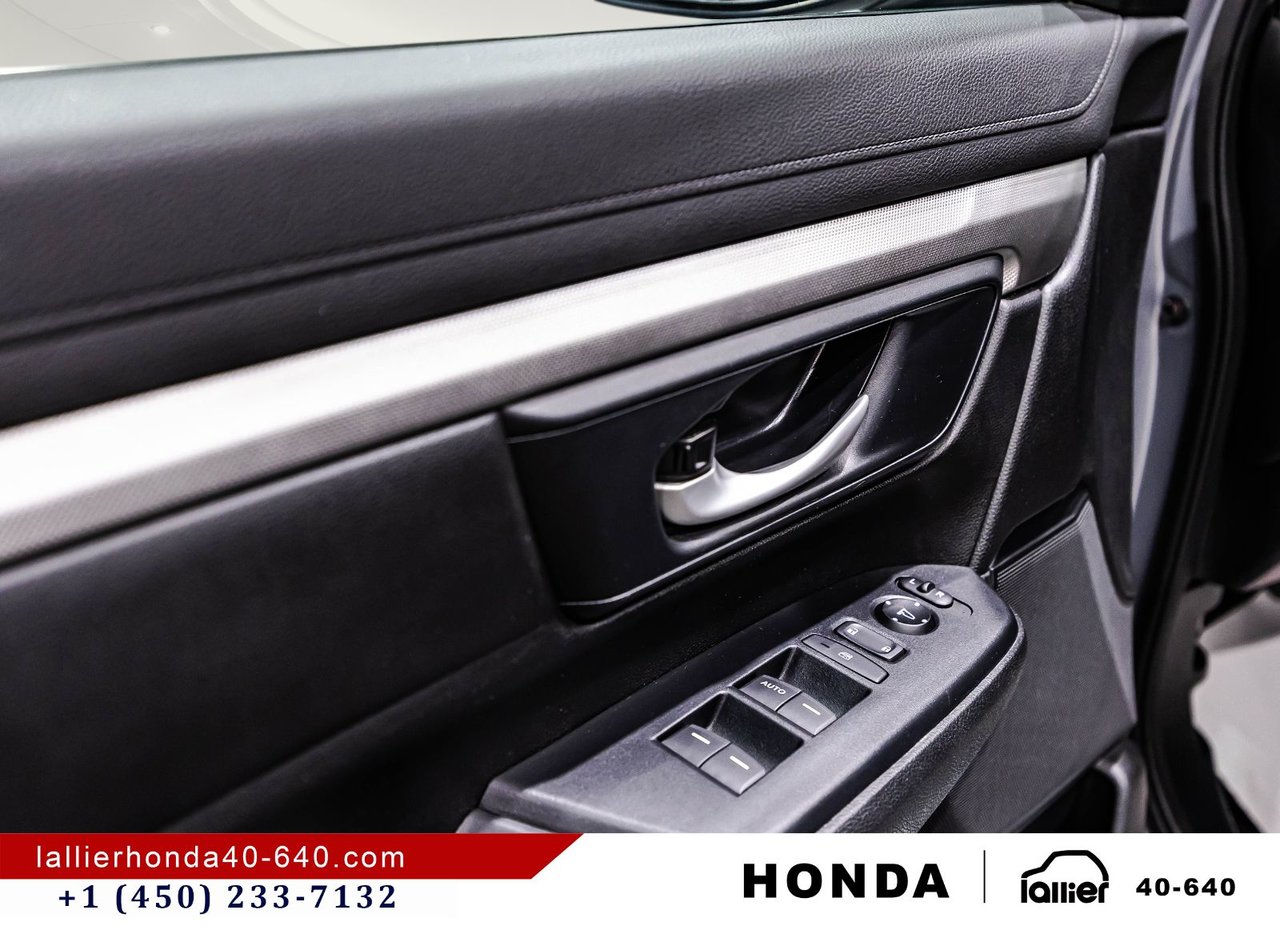 2019 Honda CR-V - Image 11
