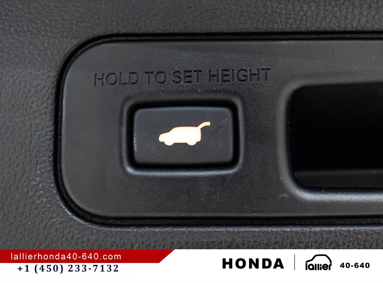 2025 Acura MDX - Image 15