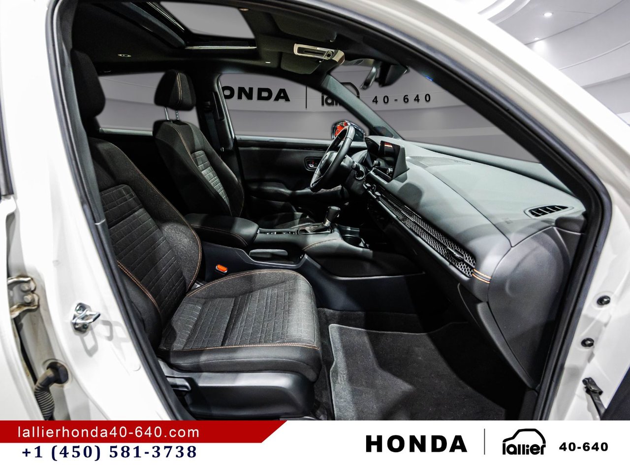 2023 Honda HR-V - Image 17