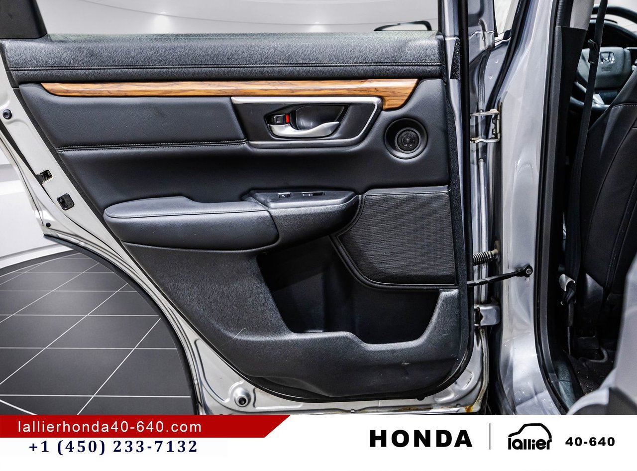 2020 Honda CR-V - Image 13
