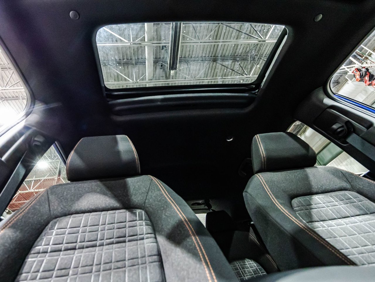 2025 Honda HR-V - Image 18