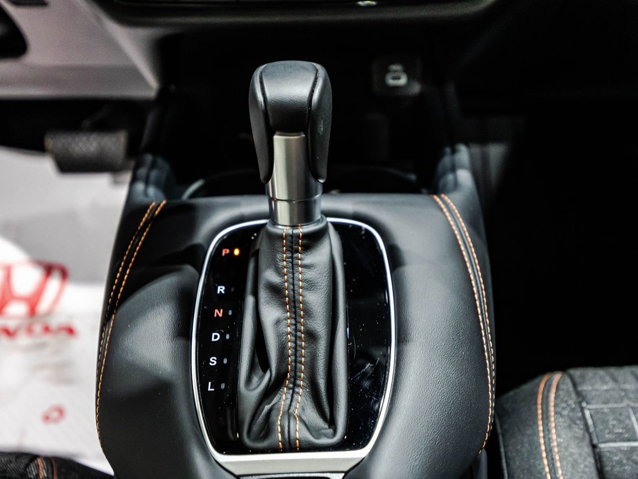 2025 Honda HR-V - Image 25