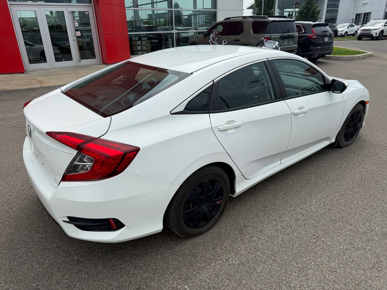 2016 Honda Civic Sedan - Image 6