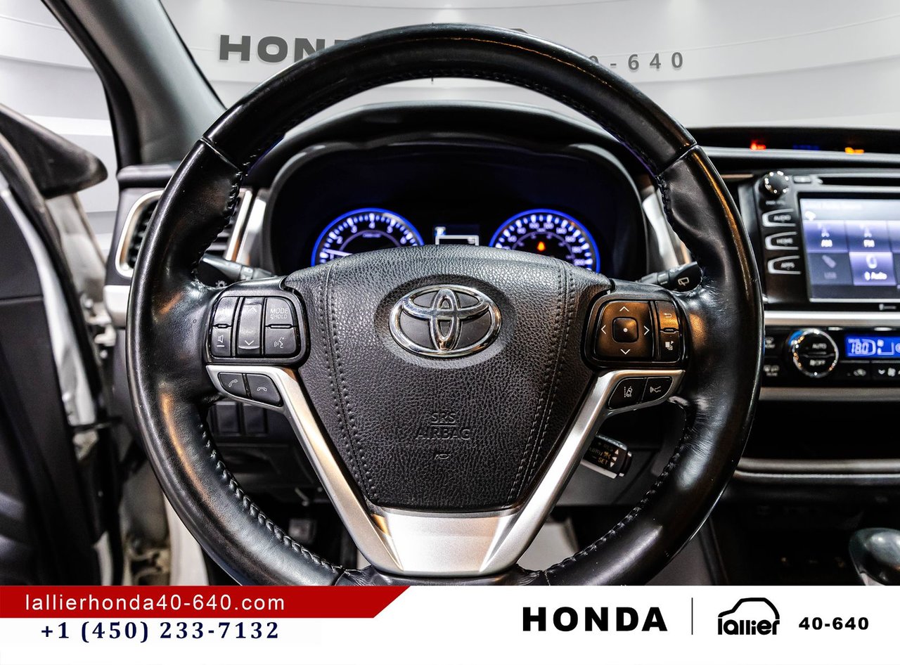 2019 Toyota Highlander - Image 23