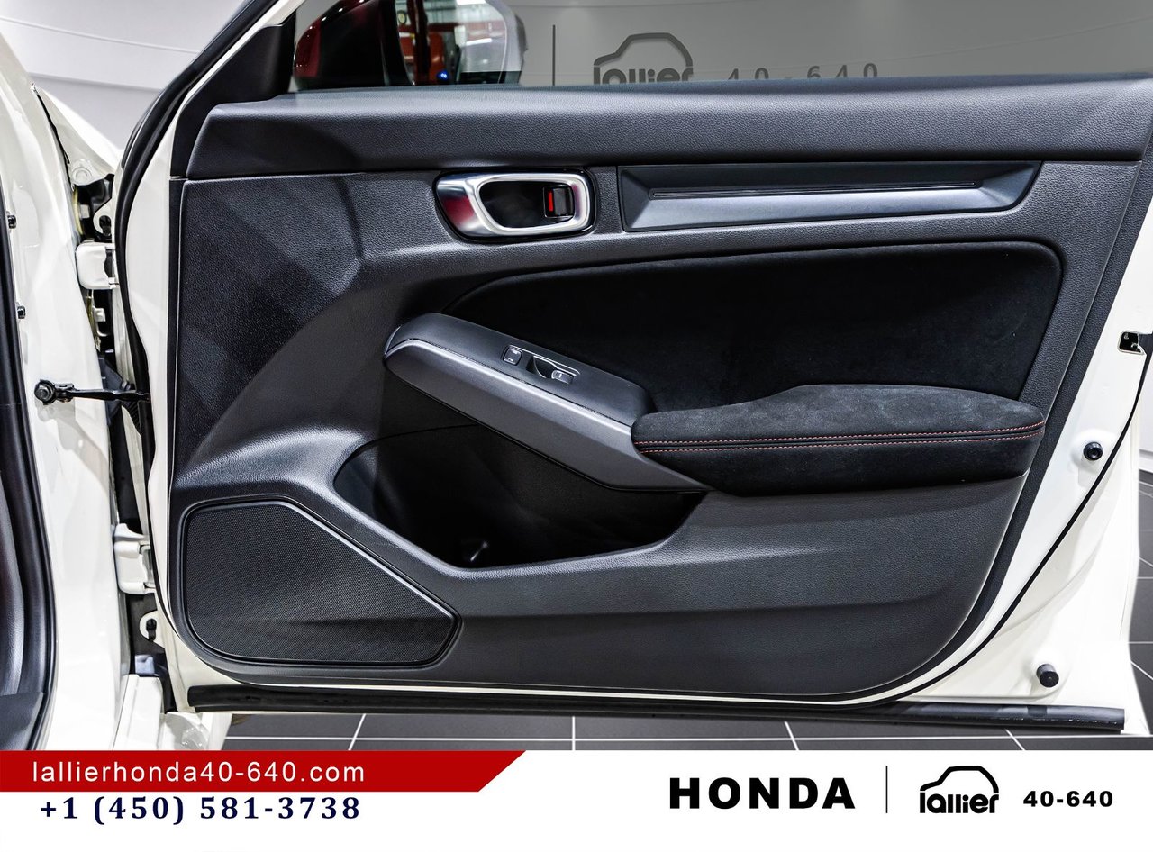 2024 Honda Civic Type R - Image 16