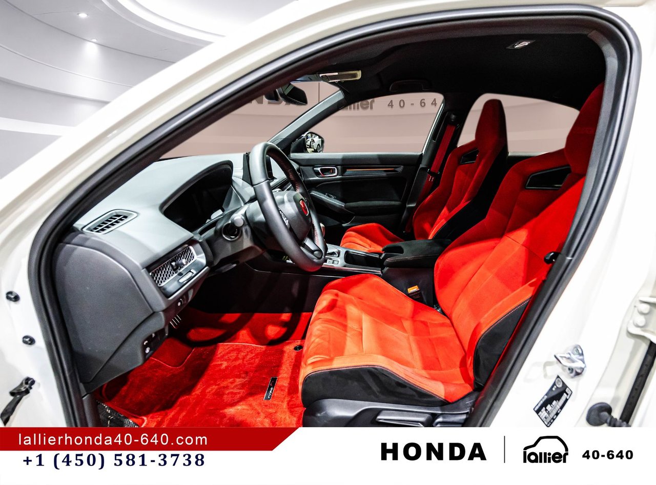 2024 Honda Civic Type R - Image 19