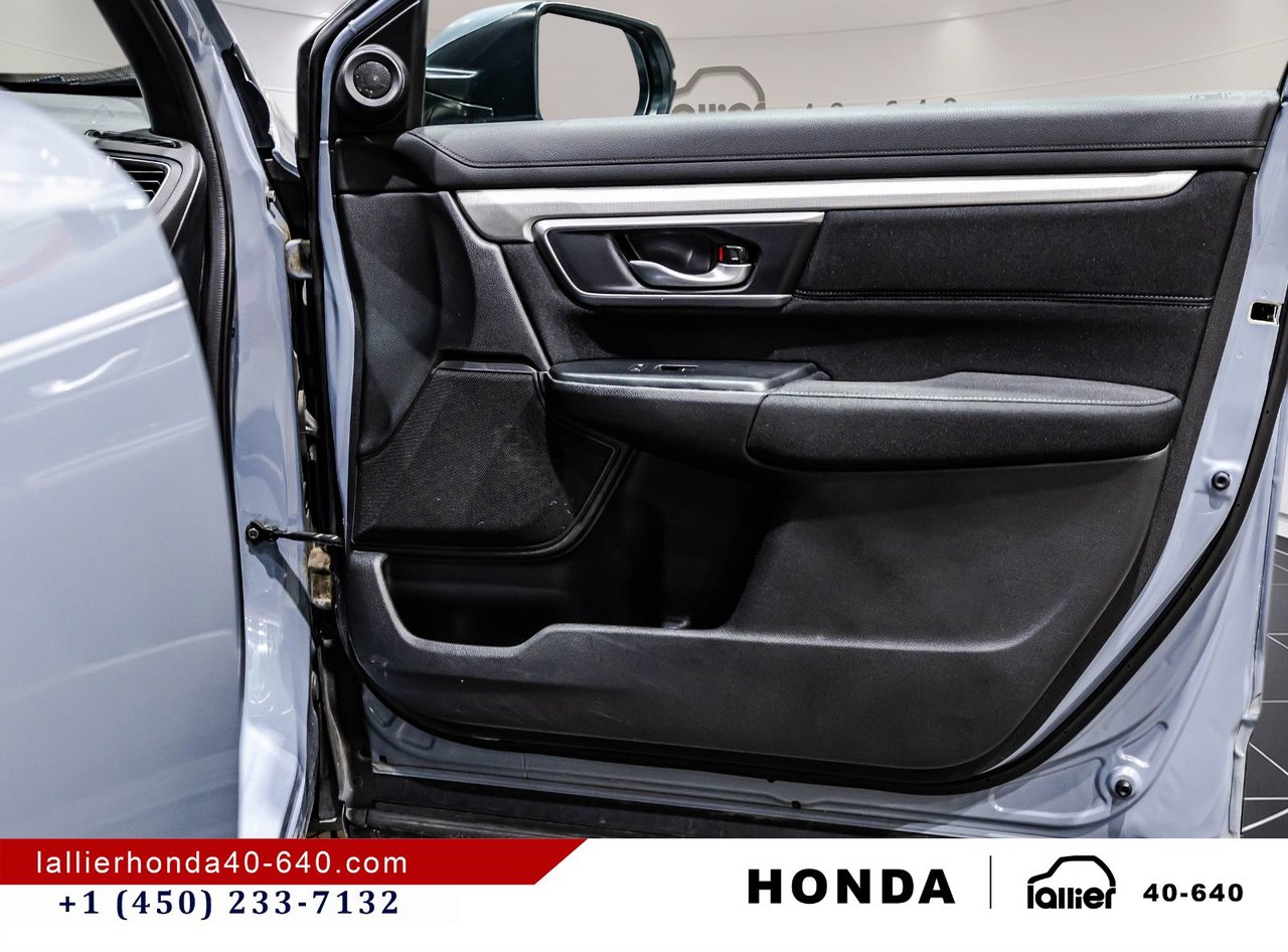2020 Honda CR-V - Image 17
