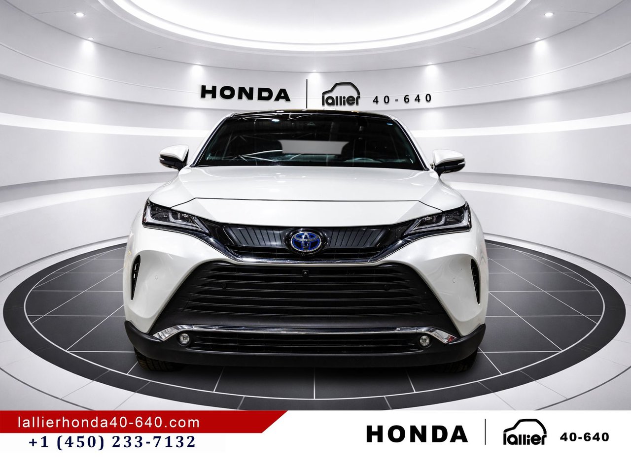 2023 Toyota Venza - Image 2
