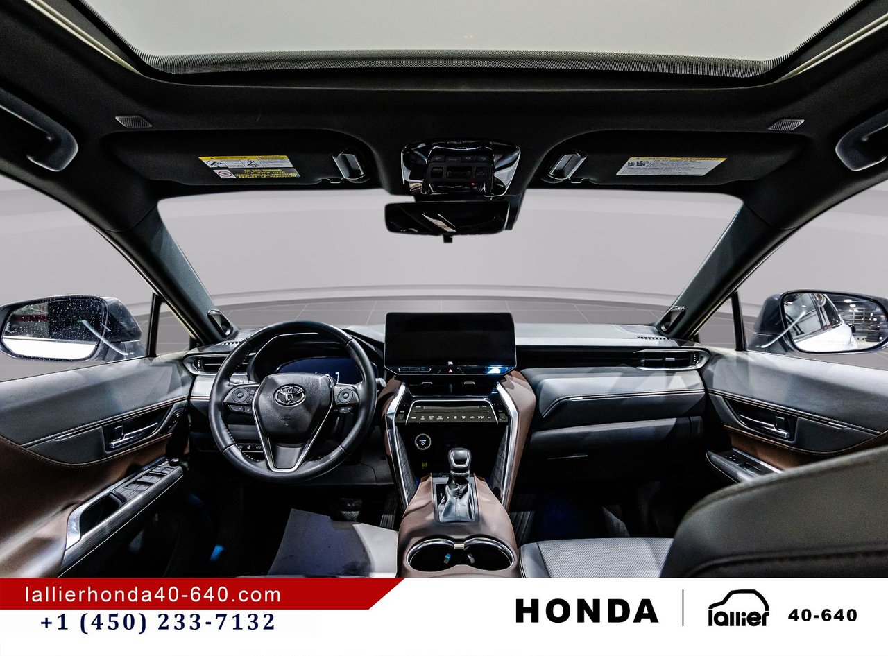 2023 Toyota Venza - Image 14