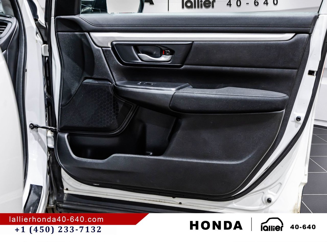2020 Honda CR-V - Image 16