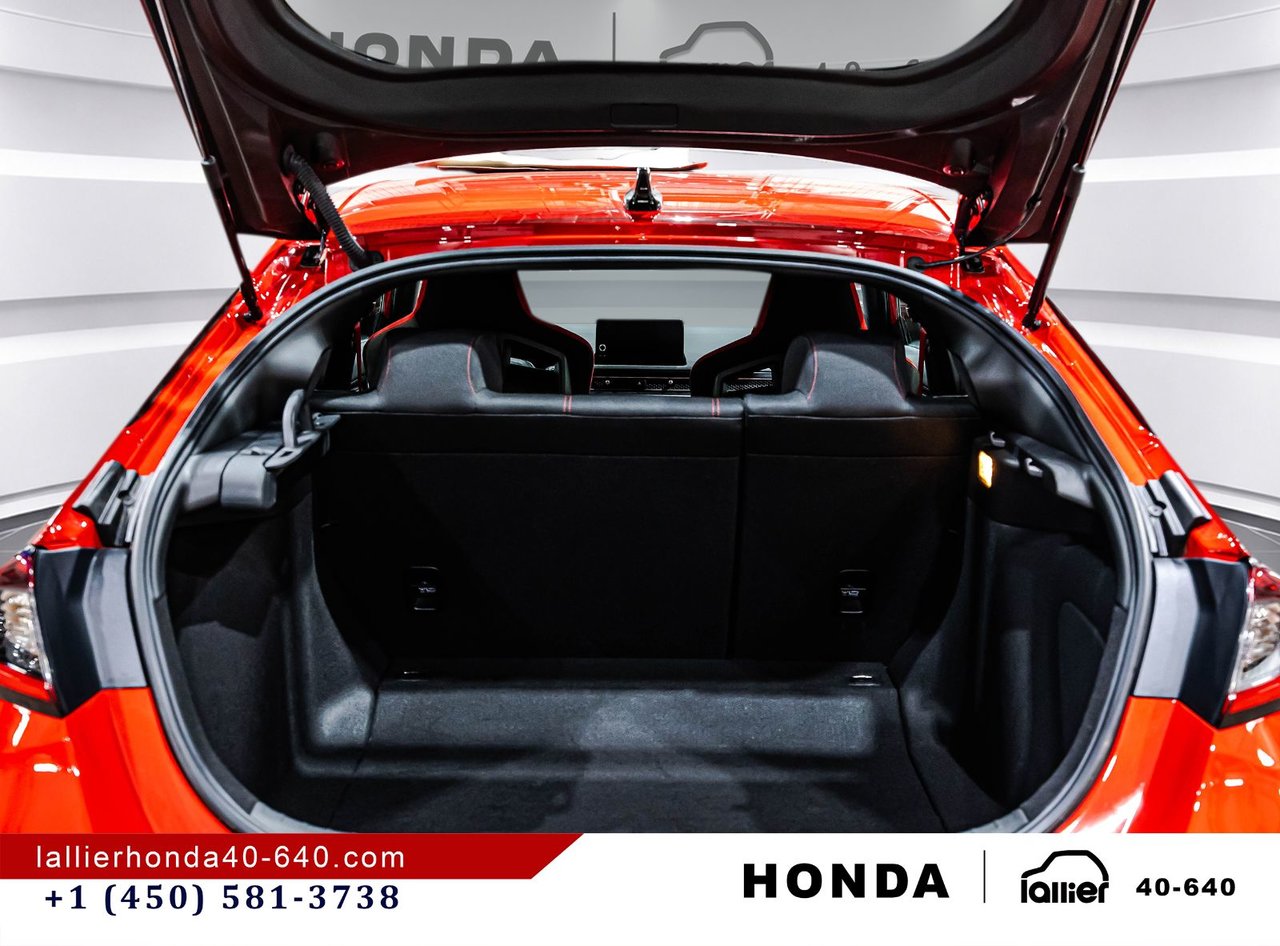 2023 Honda Civic Type R - Image 15
