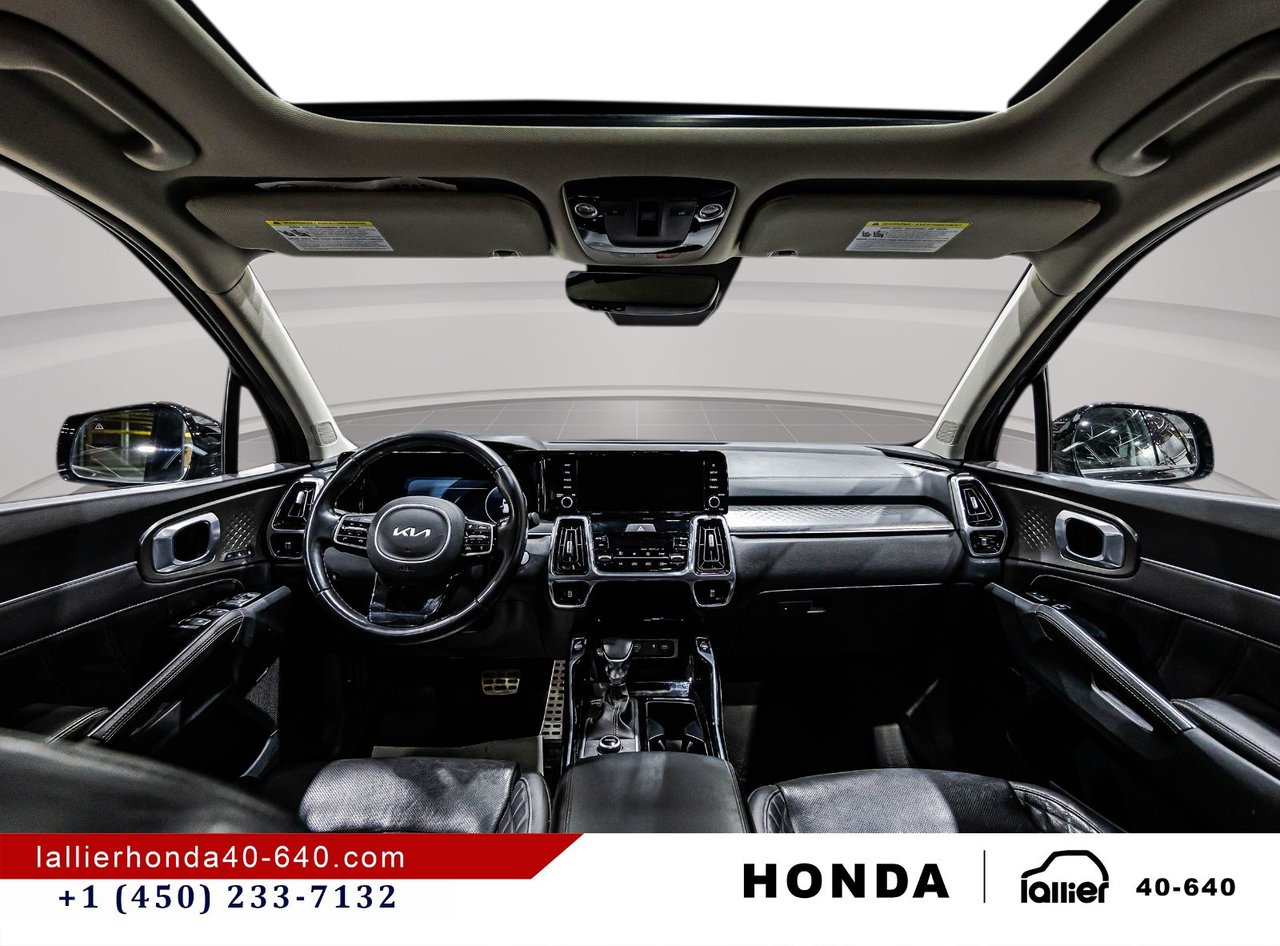 2022 Kia Sorento - Image 16