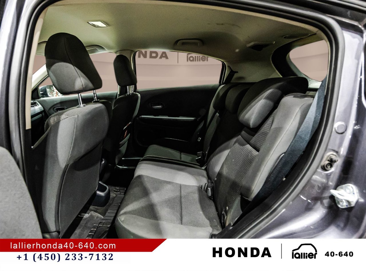 2021 Honda HR-V - Image 13