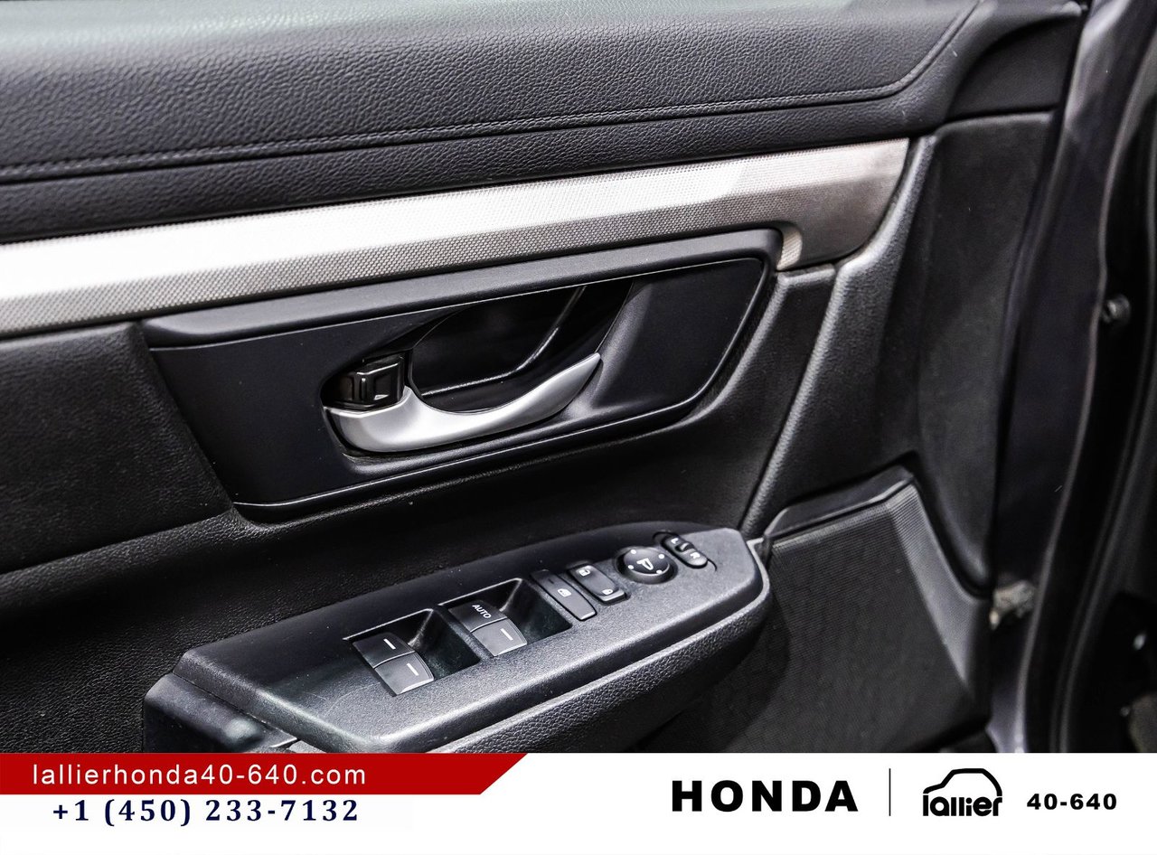 2018 Honda CR-V - Image 11