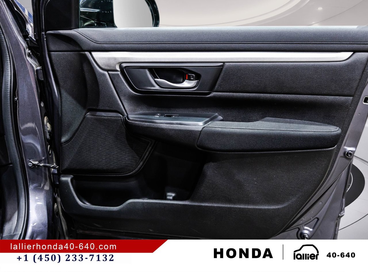 2018 Honda CR-V - Image 16