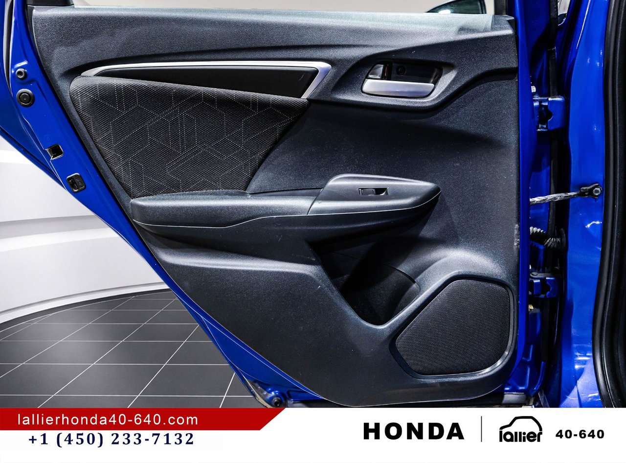 2016 Honda Fit - Image 12