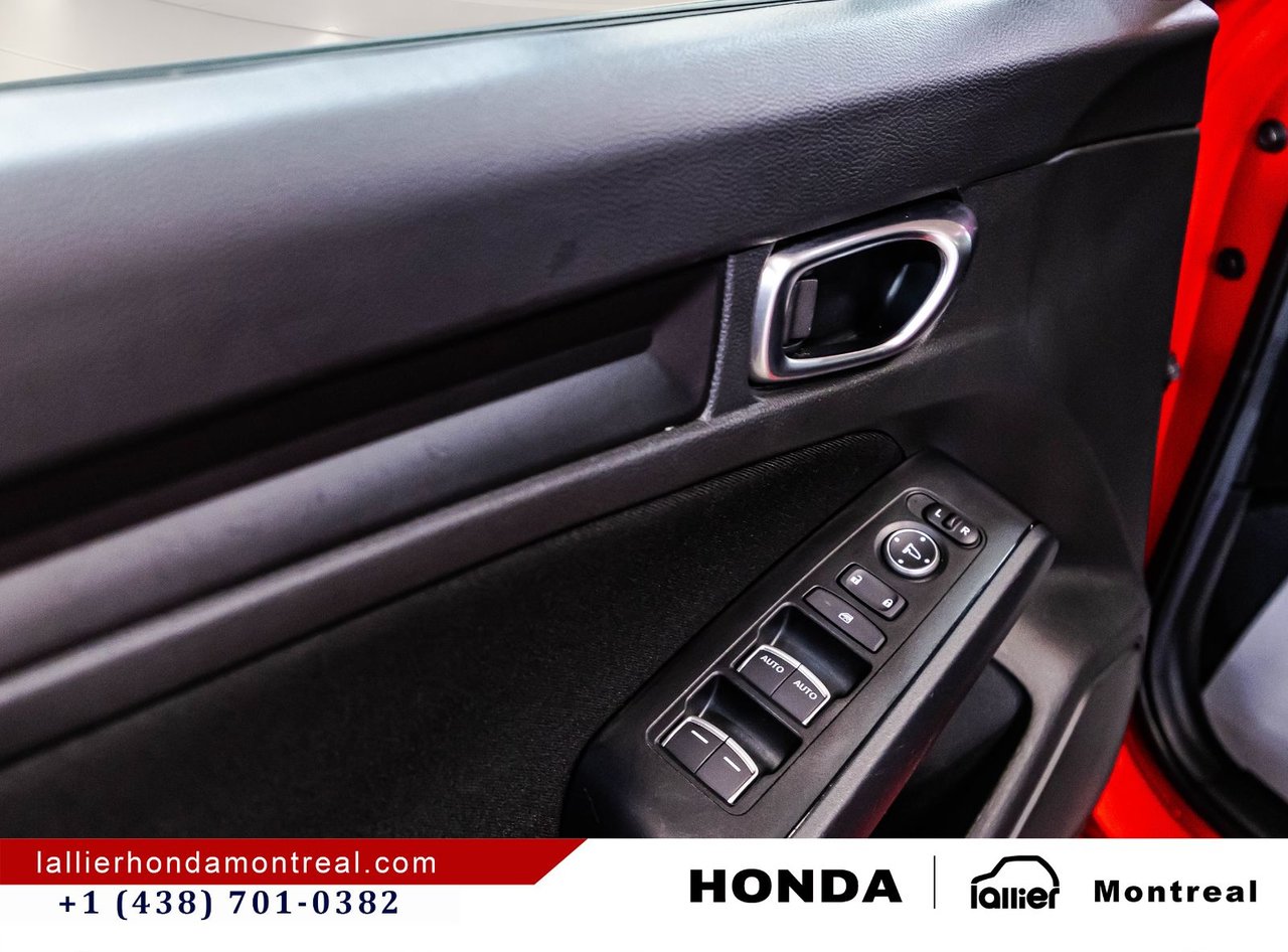 2024 Honda Civic Hatchback - Image 11