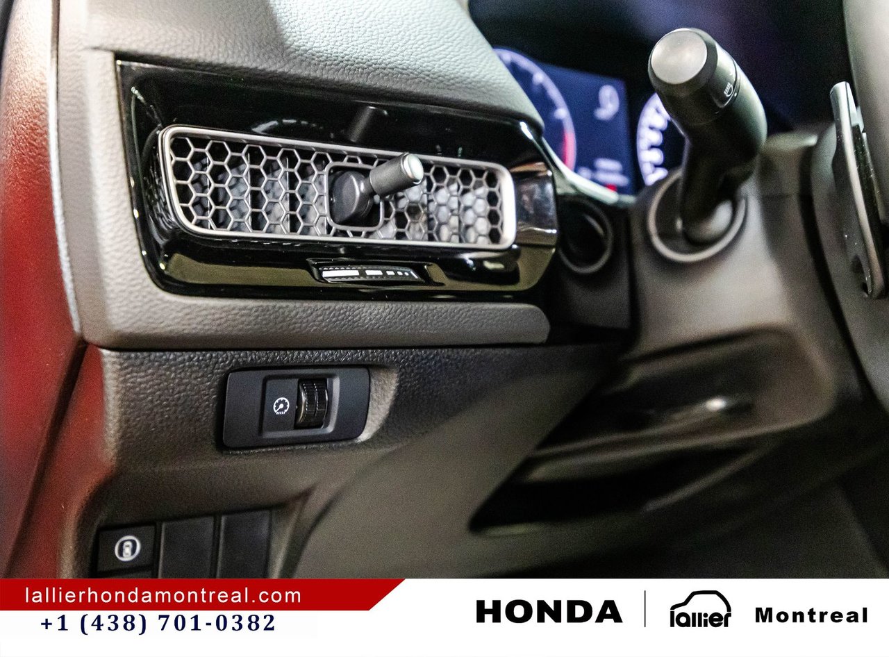 2024 Honda Civic Hatchback - Image 21