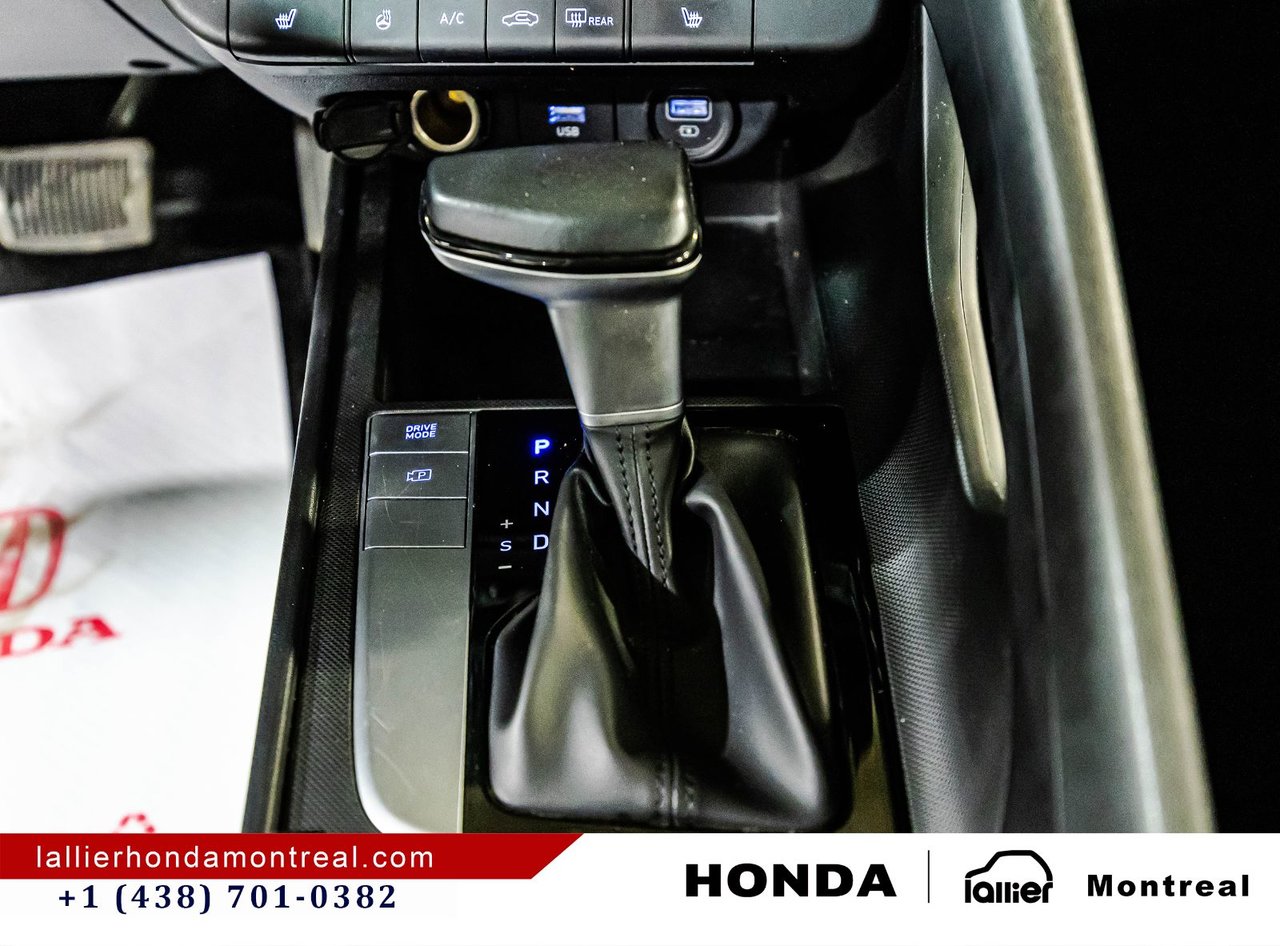 2023 Hyundai Elantra - Image 25