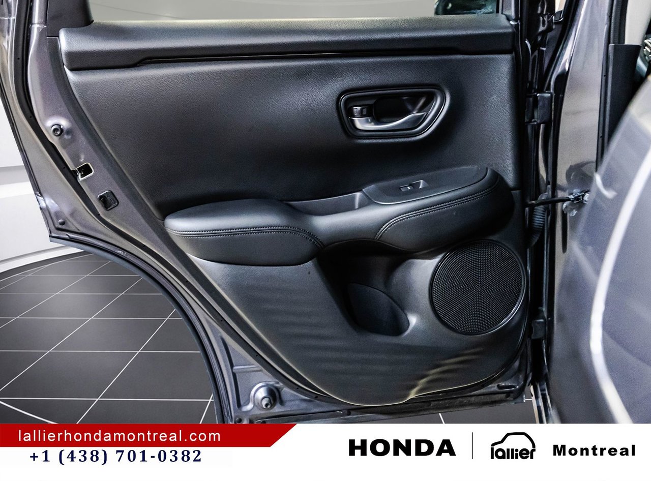 2023 Honda HR-V - Image 12