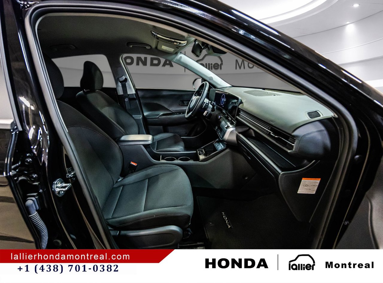 2025 Hyundai Kona Electric - Image 18