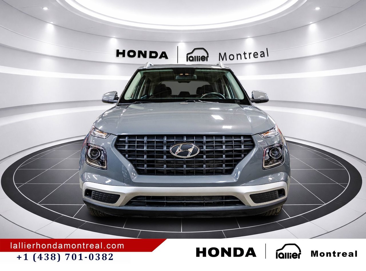 2022 Hyundai Venue - Image 2