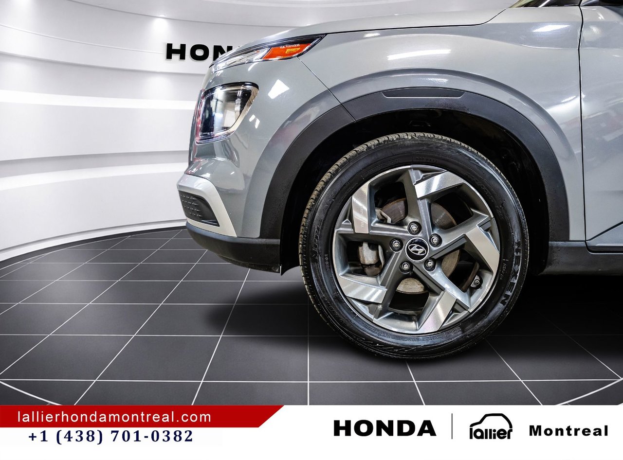 2022 Hyundai Venue - Image 10